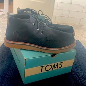 TOMS Men’s 9.5 Chukka in woven Black Melange